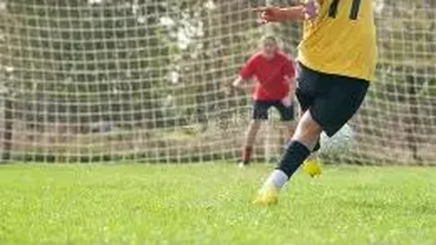 湖人引进重磅新援，詹姆中锋归来，里弗斯表现耀眼